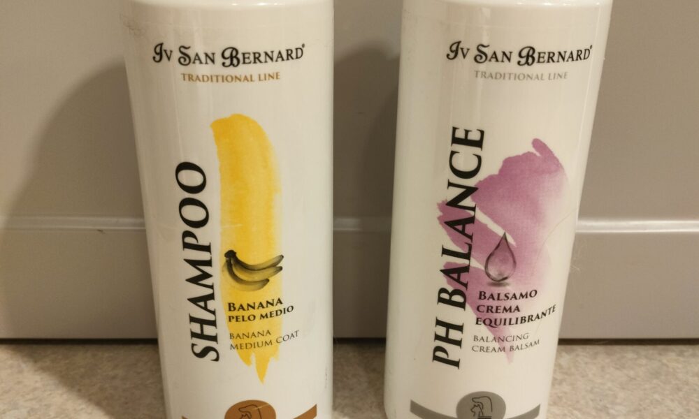 Szampon bananowy dla kotów IV San Bernard i odżywka Iv San Bernard PH Balance